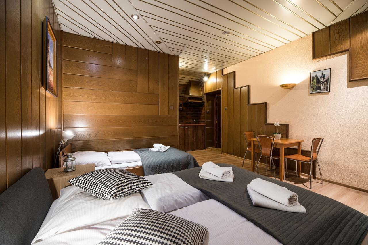 Golden Lion Guest Rooms Szewska 19 — Photos 1